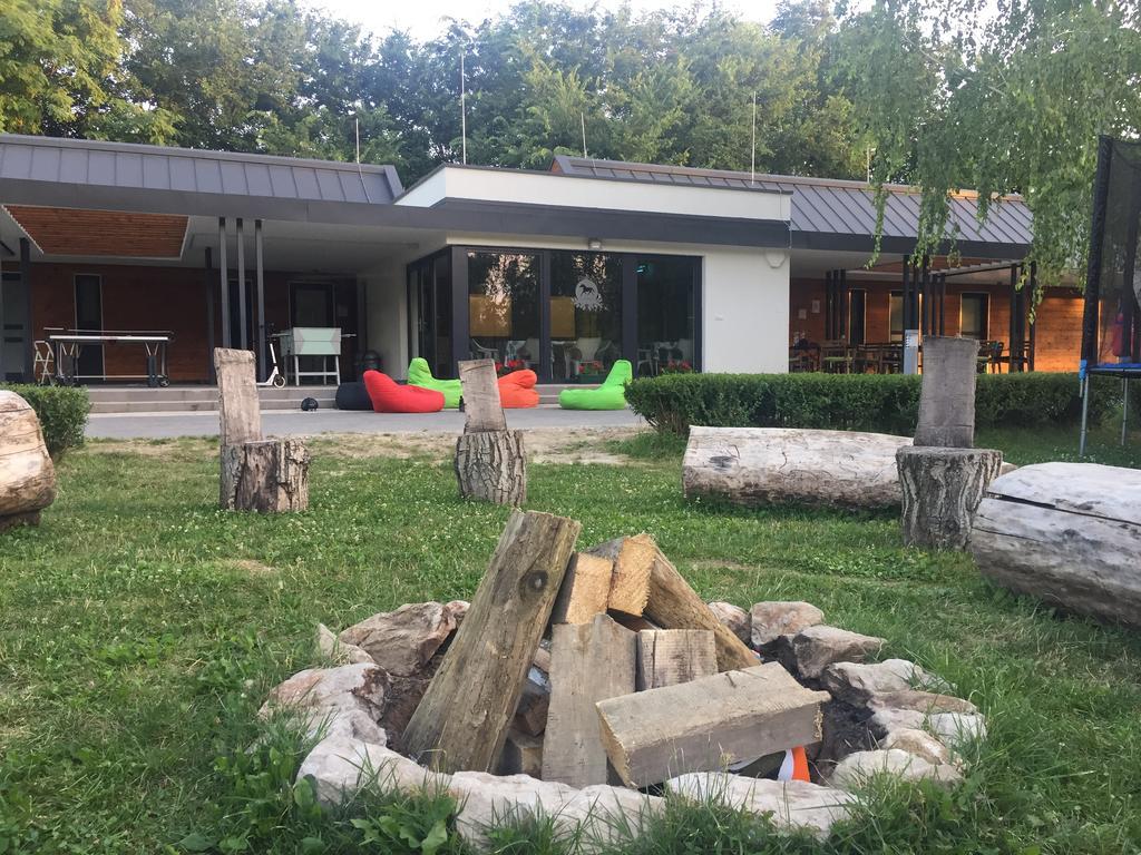 Mohácsi Wellness Vendégház és Lovasklub Exterior foto